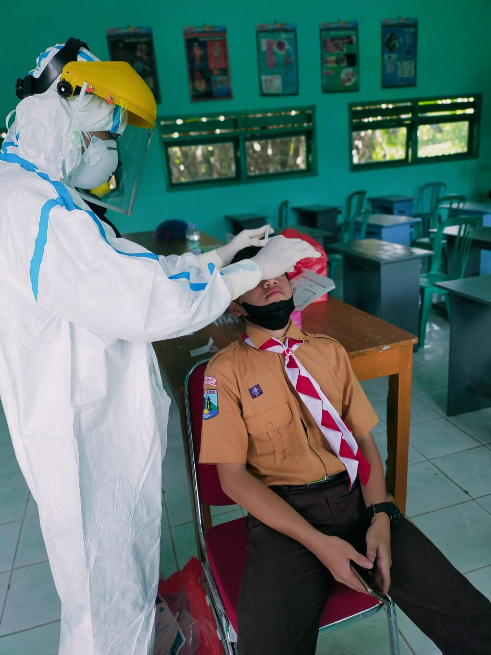 SAMPLE UJI SWAB ANTIGEN SISWA MTSN 6 BANYUWANGI