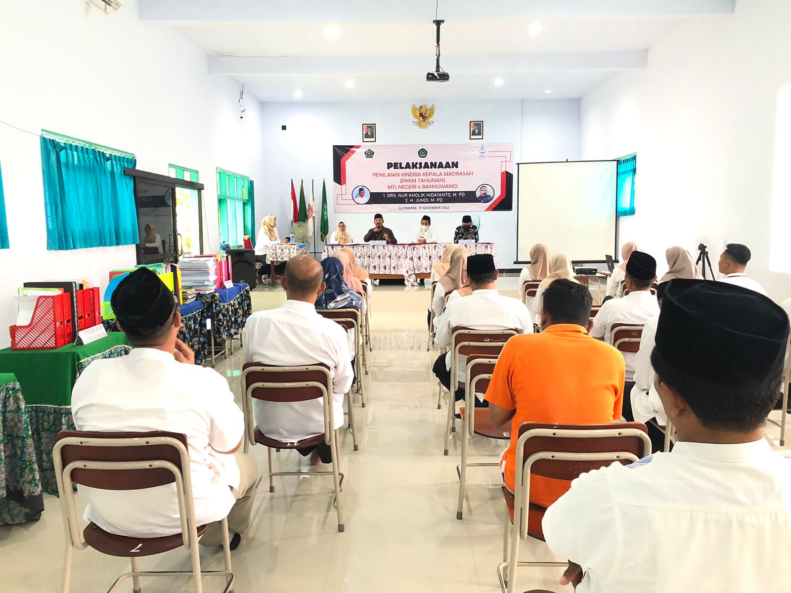 PELAKSANAAN PENILAIAN KINERJAKEPALA MADRASAH (PKKM TAHUNAN)MTs NEGERI 6 BANYUWANGI